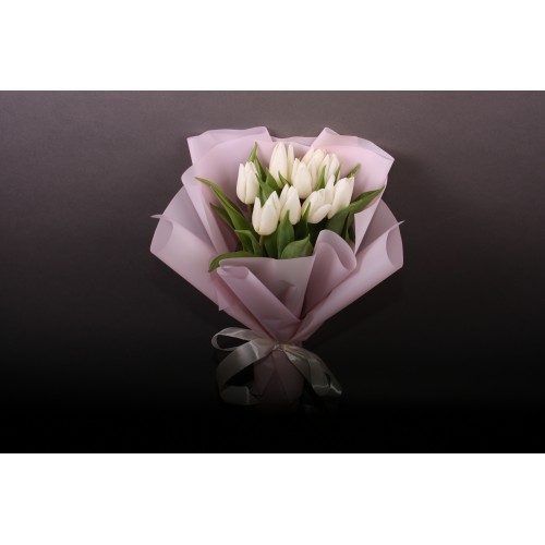 11 білих тюльпанів 